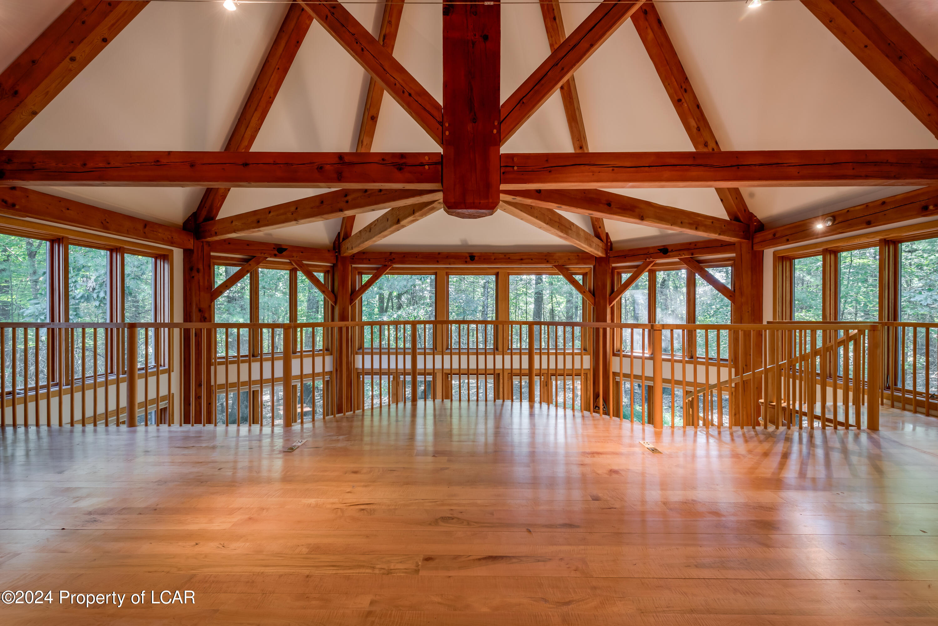 Shavertown, Pennsylvania, 18708, United States, 5 Bedrooms Bedrooms, ,6 BathroomsBathrooms,Residential,For Sale,1914218