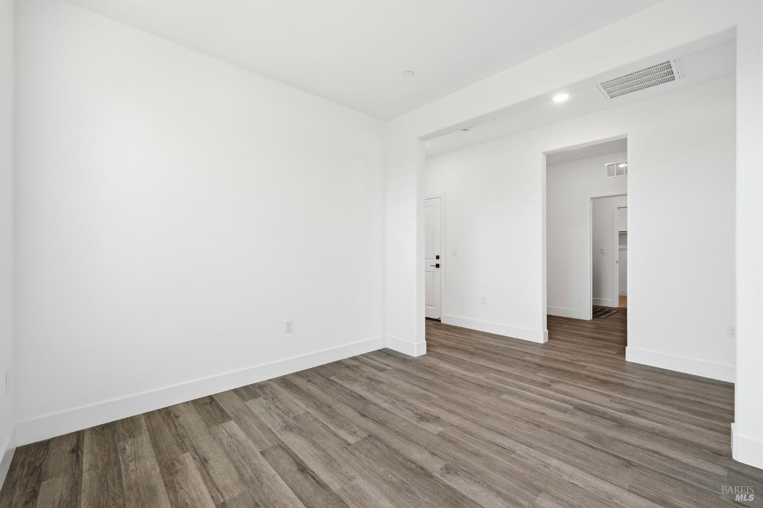 Dixon, California, 95620, United States, 2 Bedrooms Bedrooms, ,2 BathroomsBathrooms,Residential,For Sale,2005407