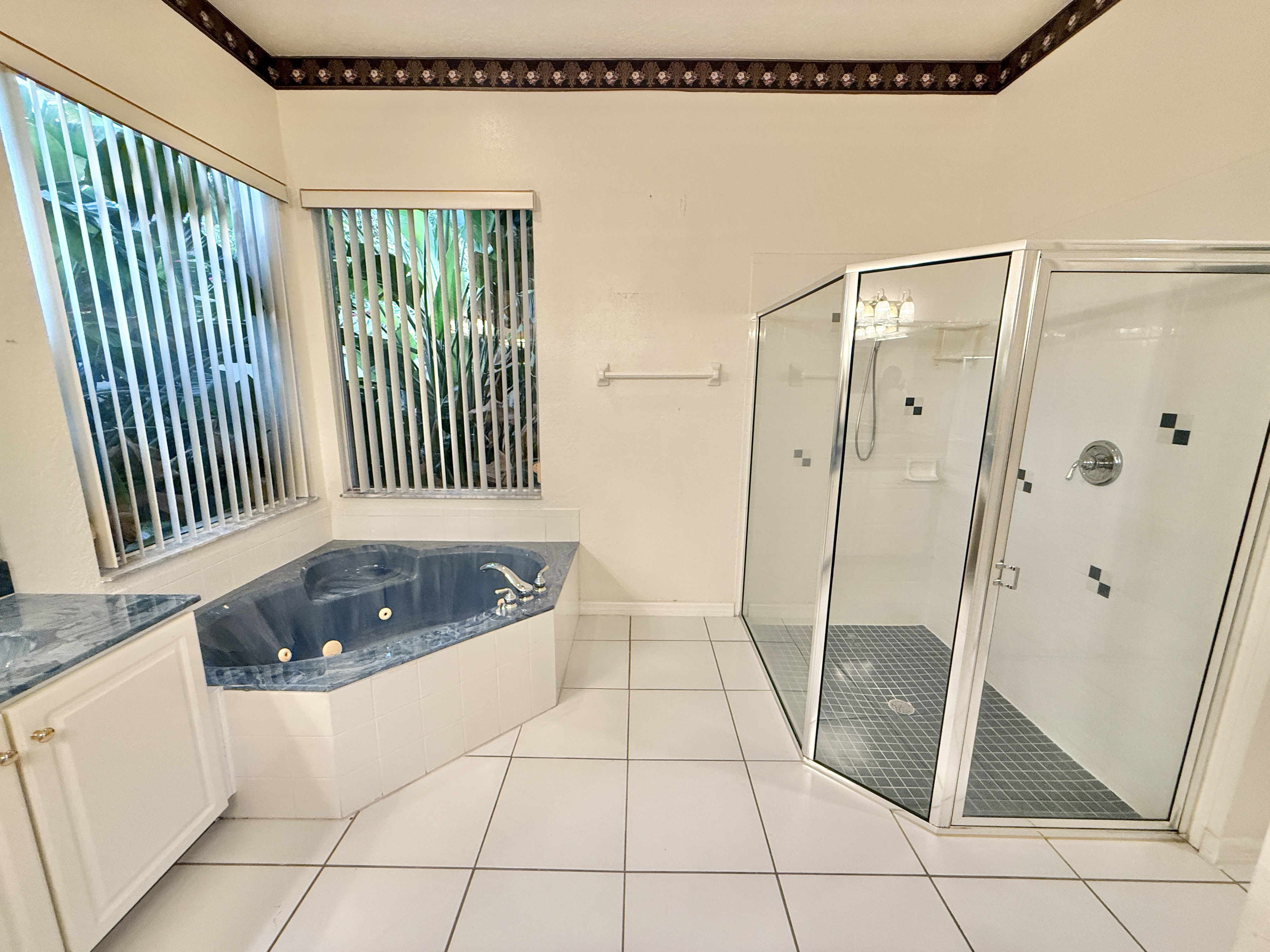 ST CLOUD, Florida, 34772, United States, 4 Bedrooms Bedrooms, ,3 BathroomsBathrooms,Residential,For Sale,1986054