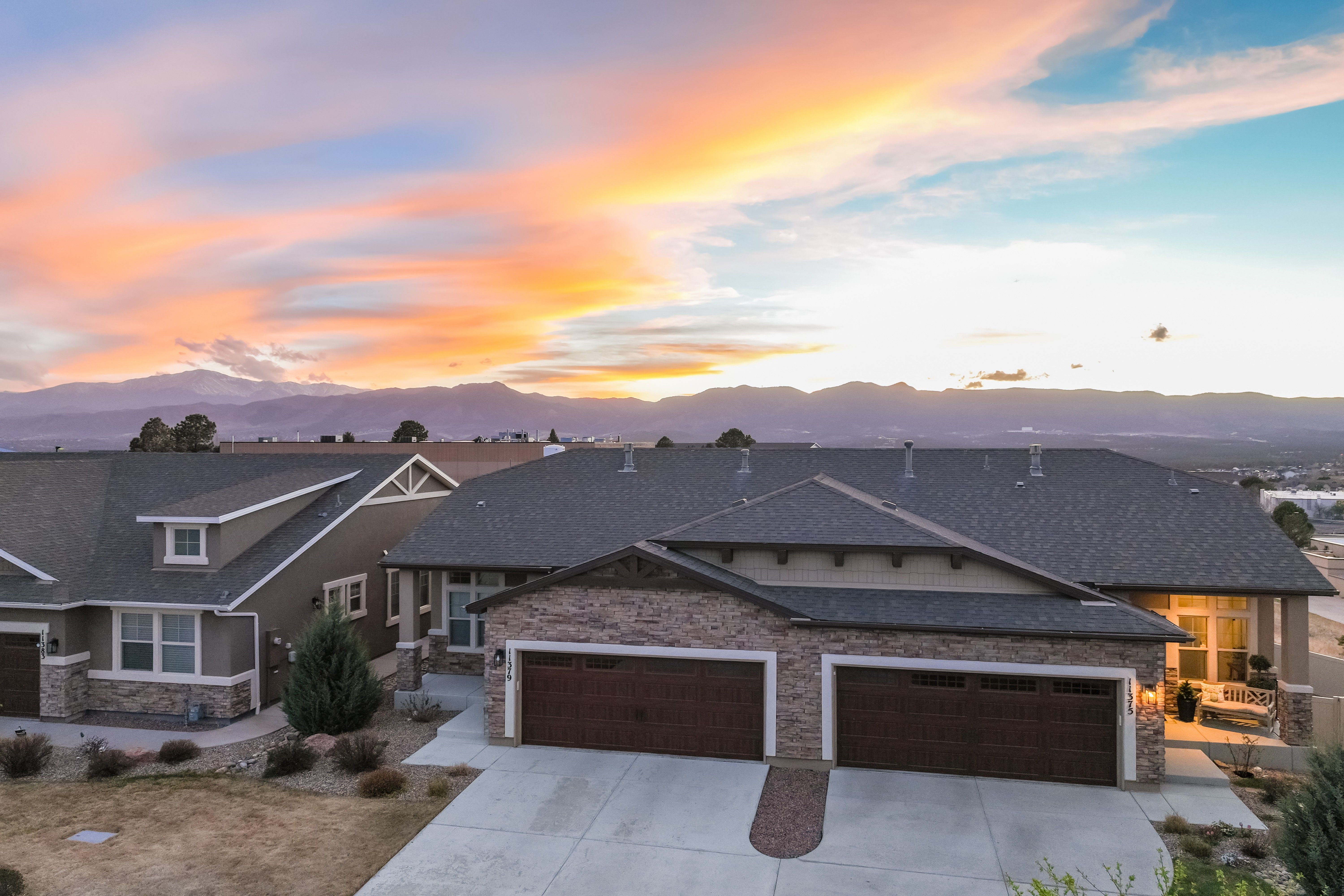 Paired Patio Home in Charming Enclave of Reserve at North Creek - 物件實景