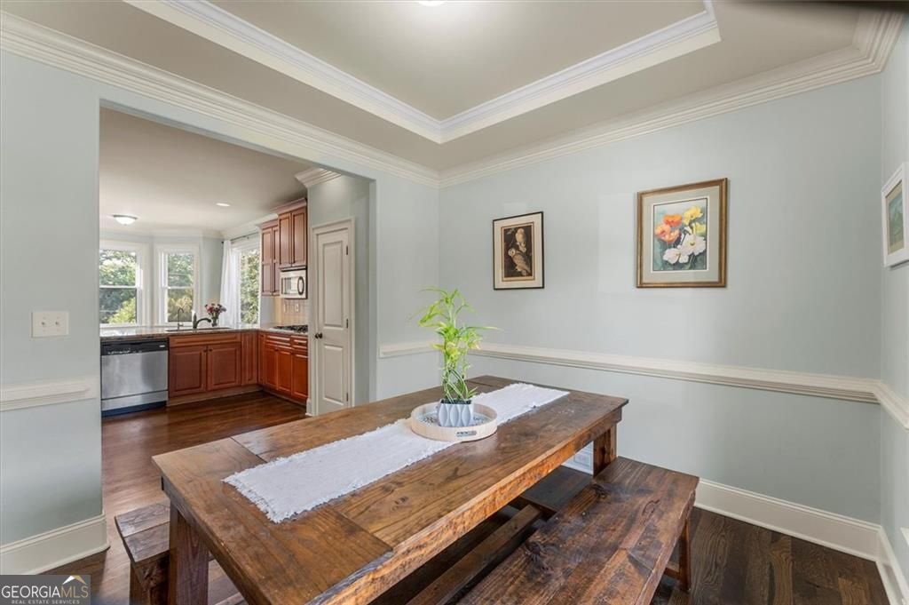 Marietta, Georgia, 30062, United States, 4 Bedrooms Bedrooms, ,5 BathroomsBathrooms,Residential,For Sale,1959898