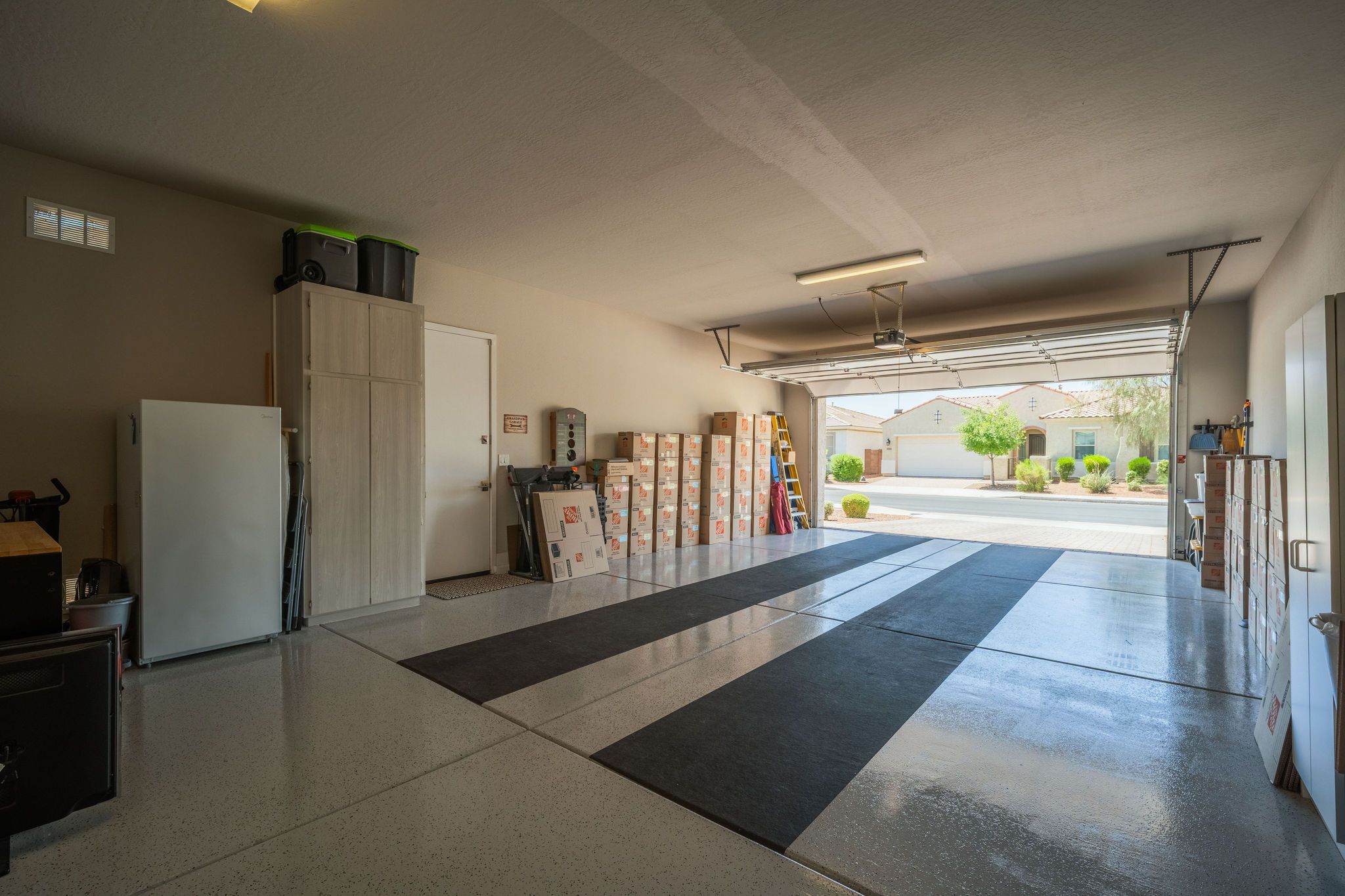  8562 W Myrtle Avenue¦Glendale, AZ - 物件實景