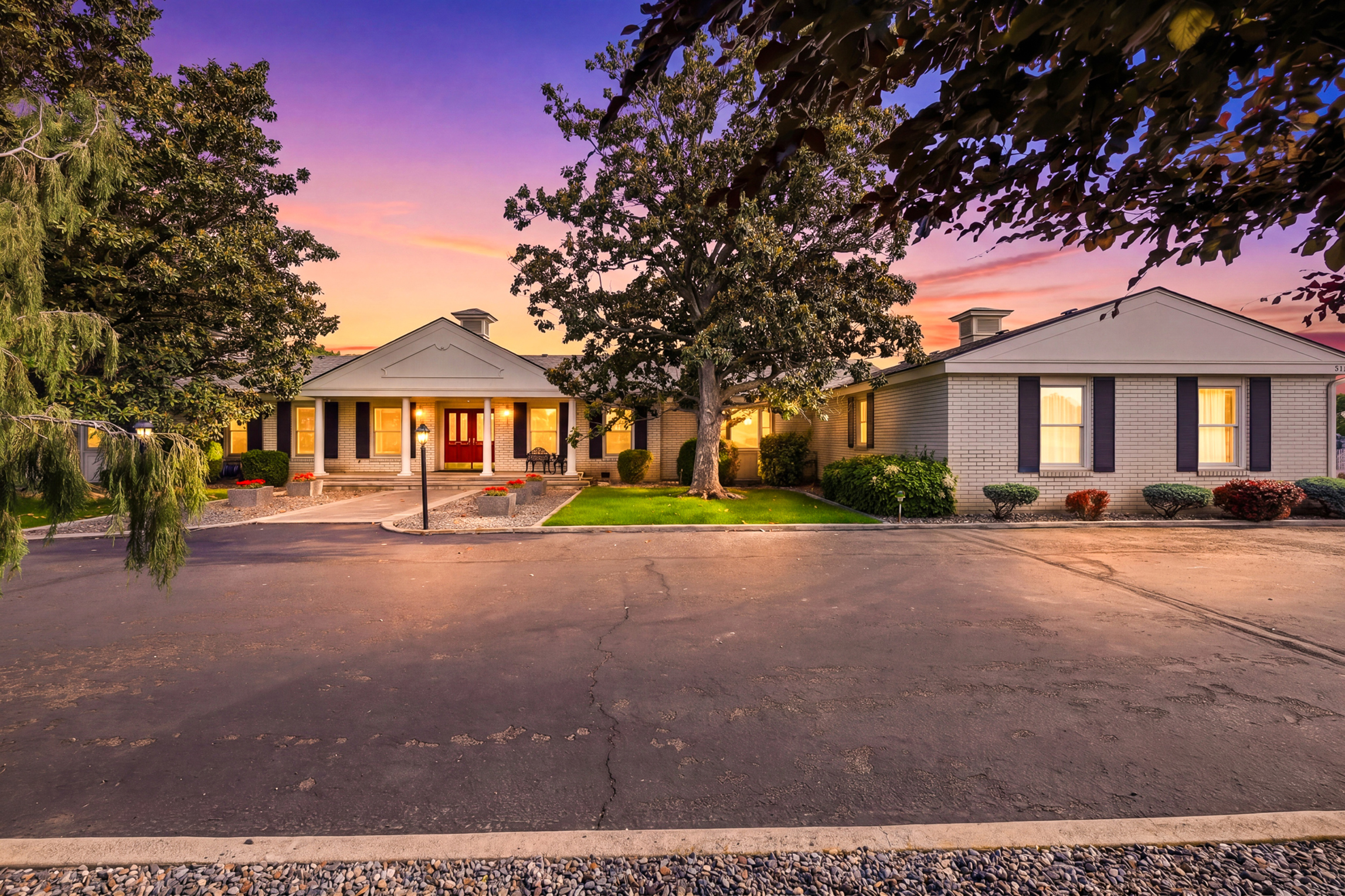  Prime Columbia River Frontage, Pool, large lot - 物件實景