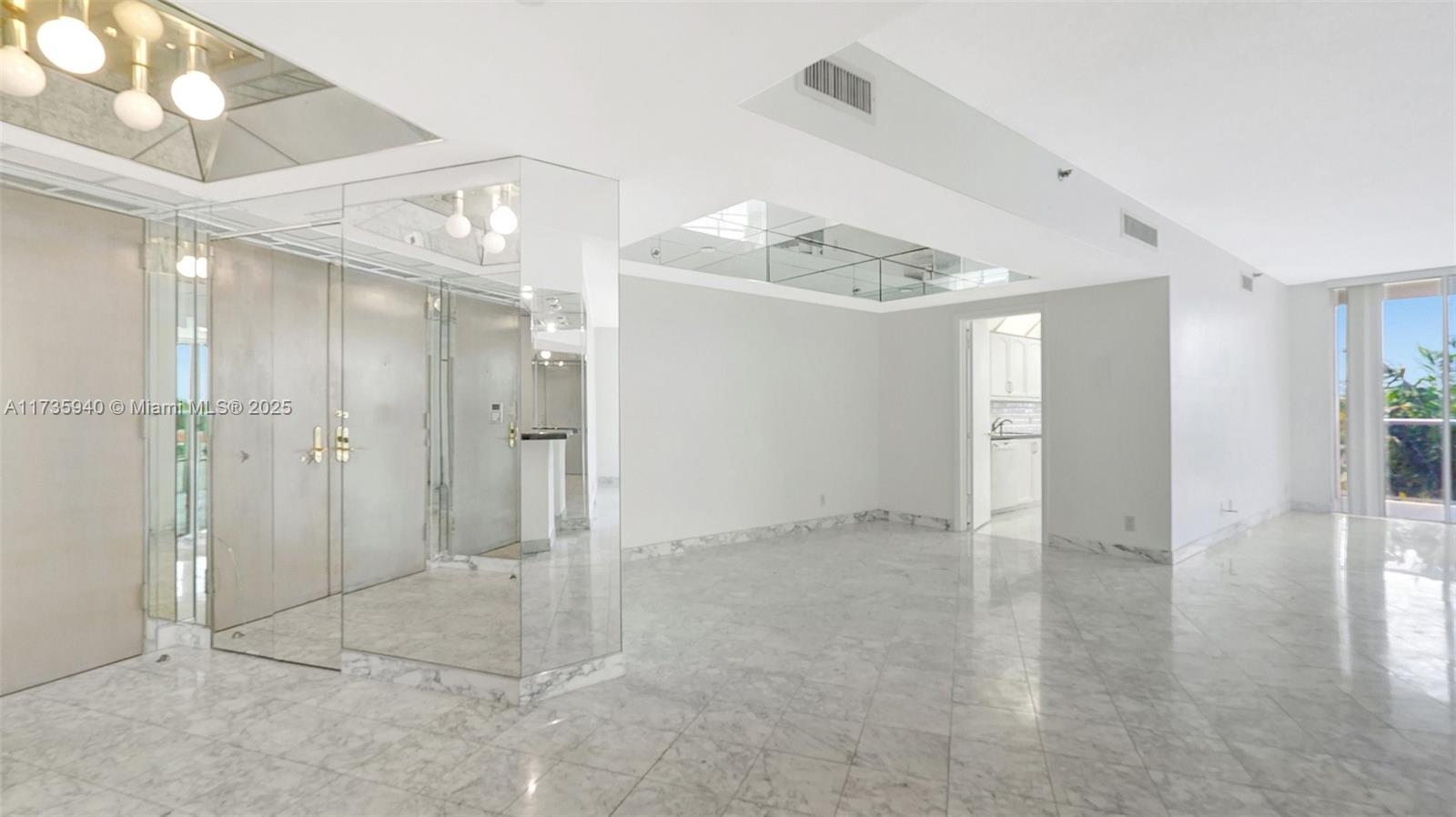 Aventura, Florida, 33180, United States, 3 Bedrooms Bedrooms, ,3 BathroomsBathrooms,Residential,For Sale,1696831
