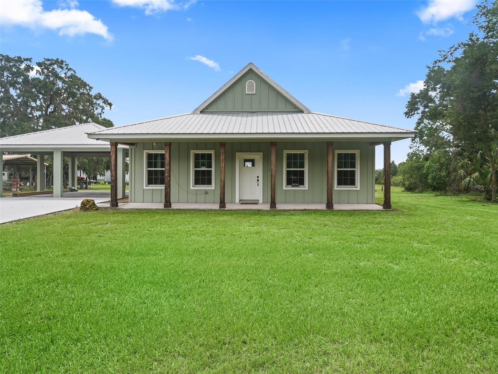 Bushnell, Florida, 33513, United States, 2 Bedrooms Bedrooms, ,2 BathroomsBathrooms,Residential,For Sale,1894339