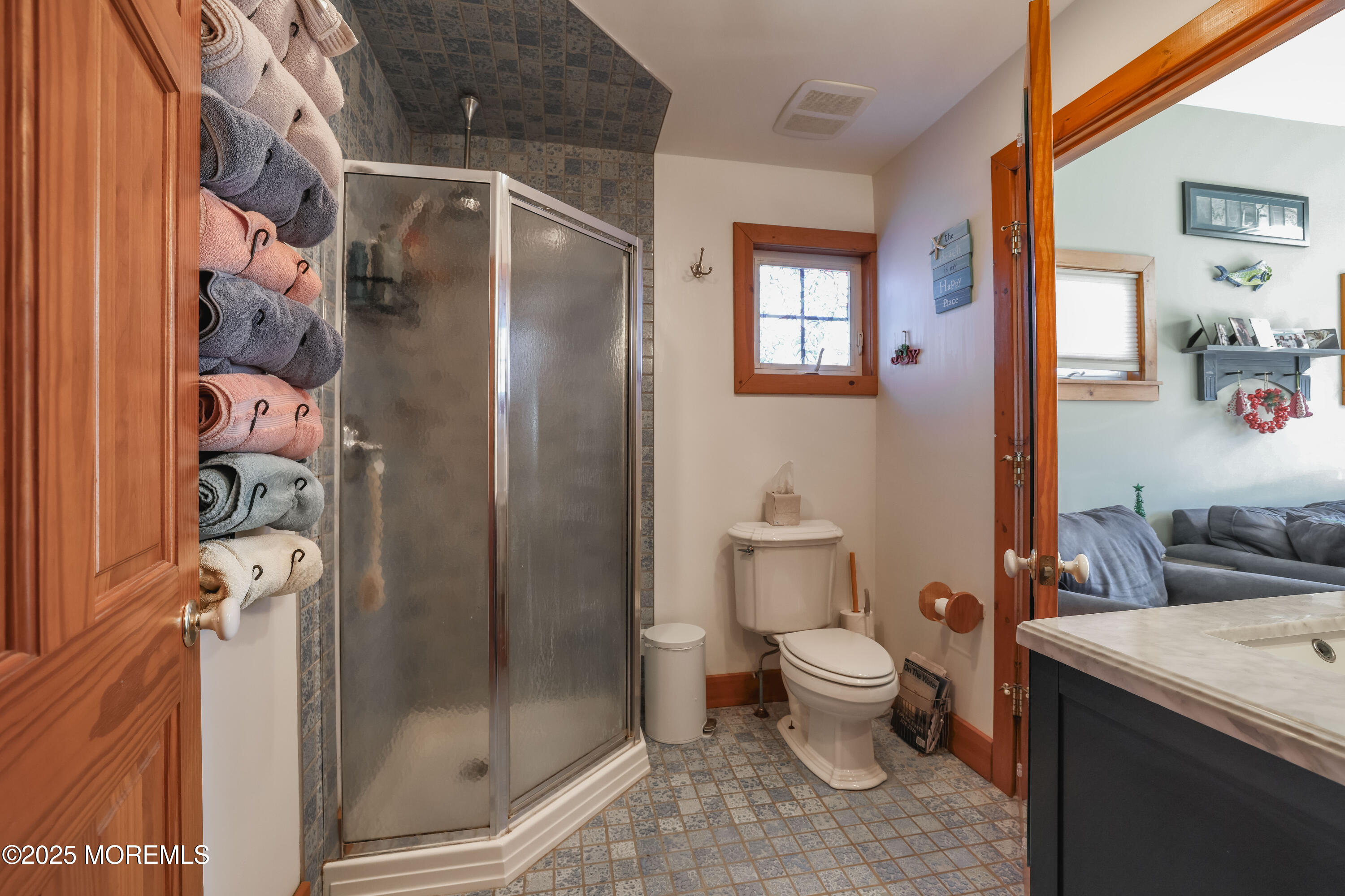 Tuckerton, New Jersey, 08087, United States, 2 Bedrooms Bedrooms, ,1 BathroomBathrooms,Residential,For Sale,2003435