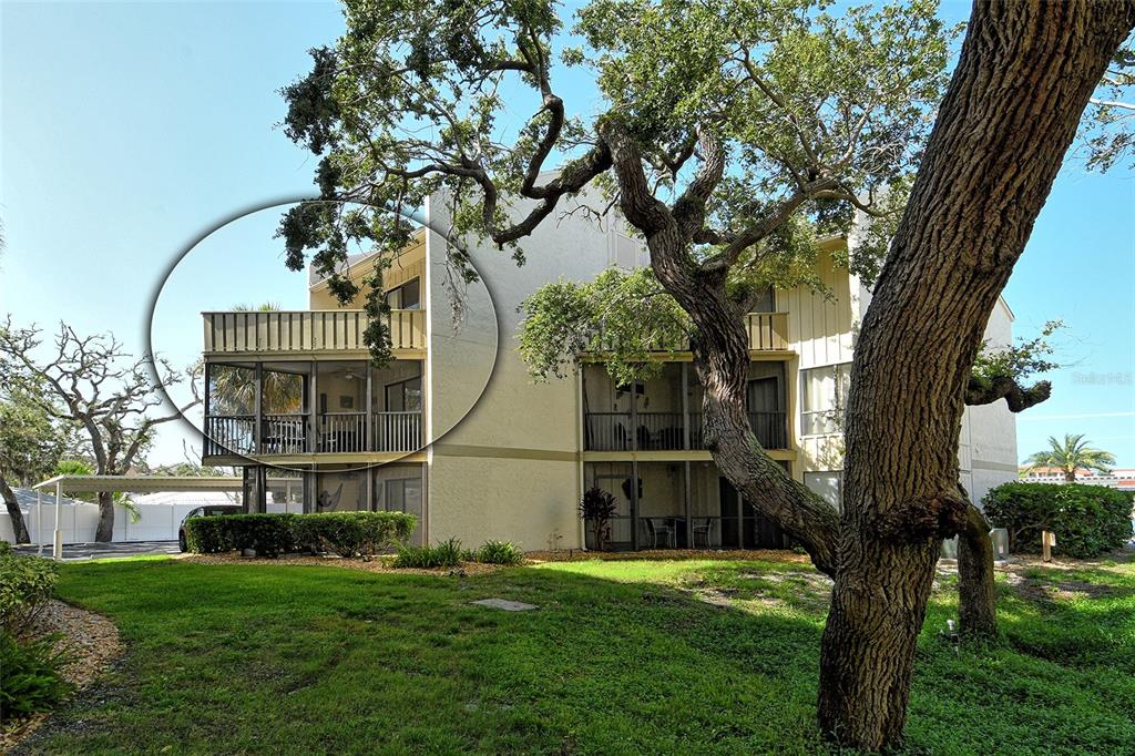 Sarasota, Florida, 34242, United States, 2 Bedrooms Bedrooms, ,3 BathroomsBathrooms,Residential,For Sale,1999014