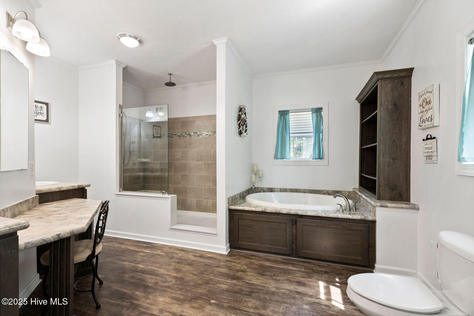 Burgaw, North Carolina, 28425, United States, 3 Bedrooms Bedrooms, ,2 BathroomsBathrooms,Residential,For Sale,1910995