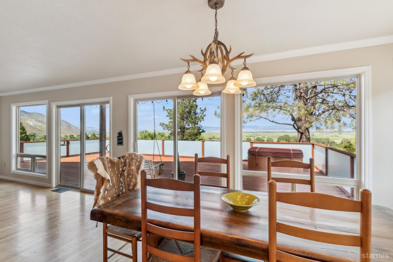 Gardnerville, Nevada, 89460, United States, 3 Bedrooms Bedrooms, ,3 BathroomsBathrooms,Residential,For Sale,1849799