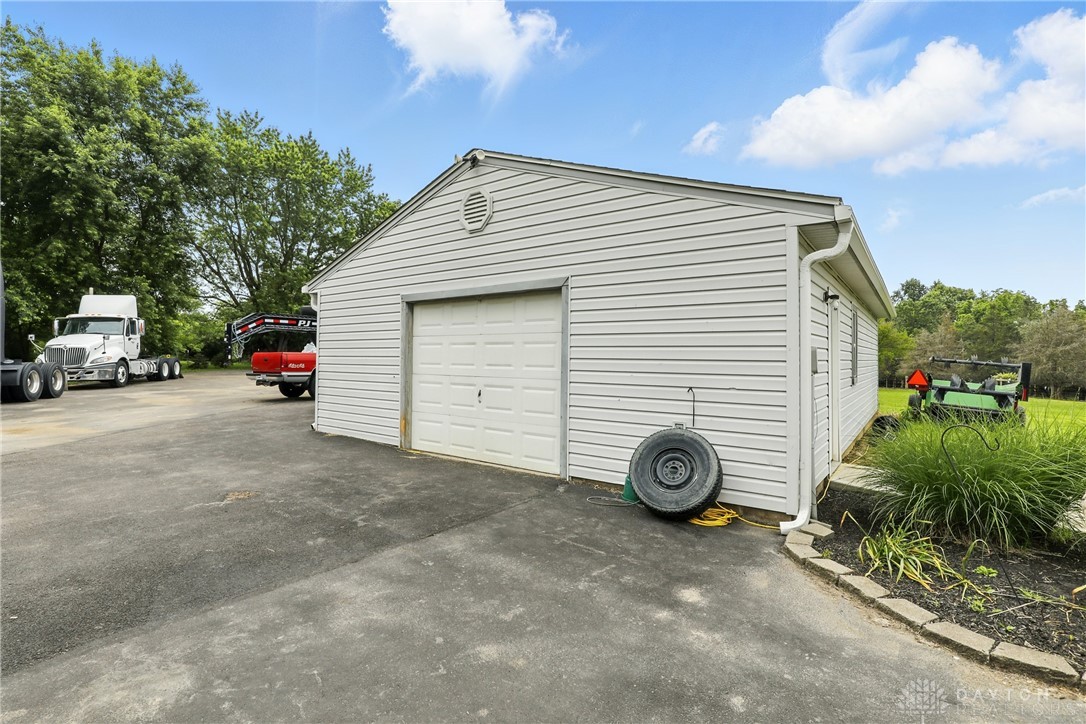 Farmersville, Ohio, 45325, United States, 3 Bedrooms Bedrooms, ,2 BathroomsBathrooms,Residential,For Sale,1882475