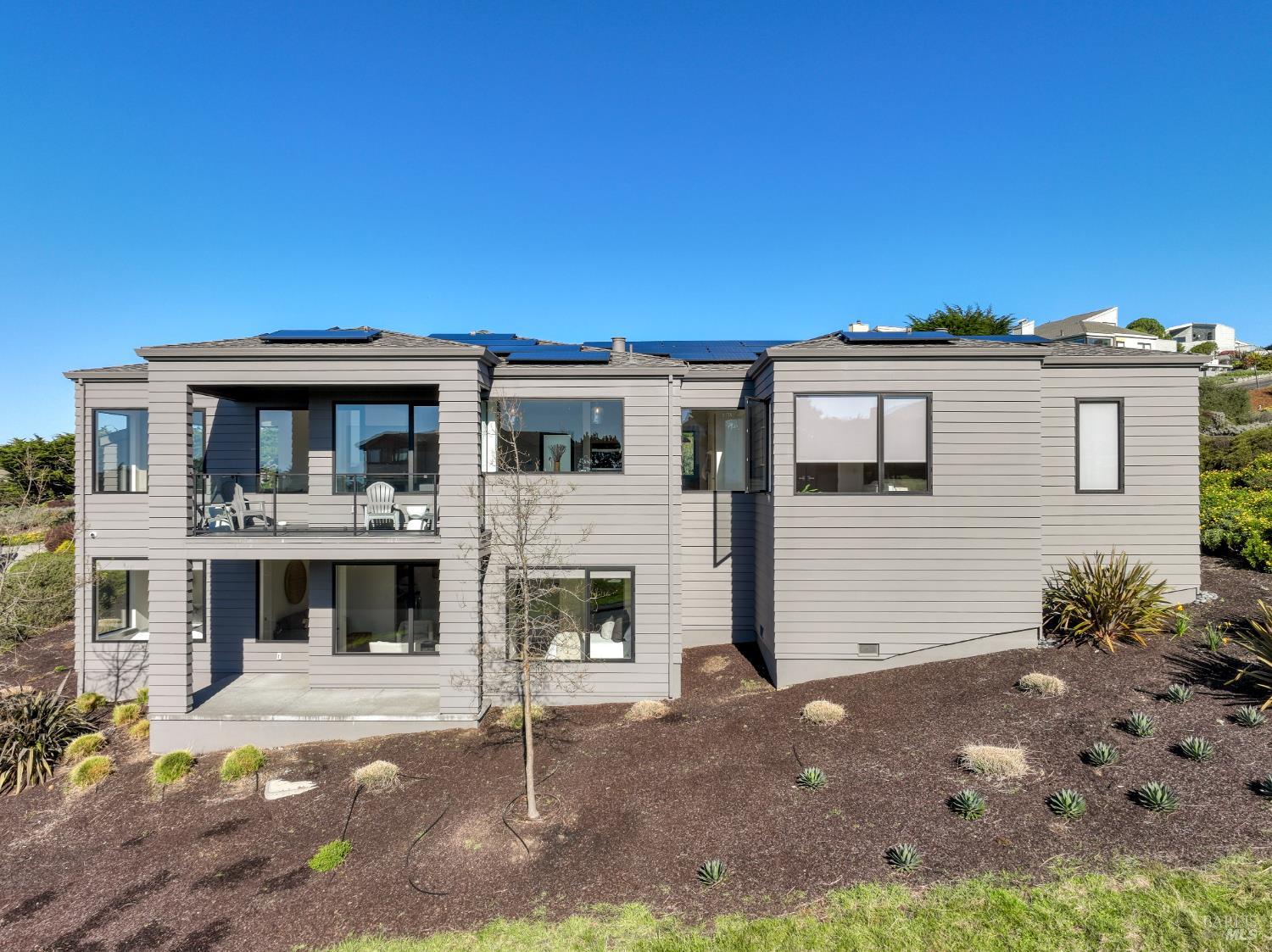 Bodega Bay, California, 94923, United States, 4 Bedrooms Bedrooms, ,5 BathroomsBathrooms,Residential,For Sale,1940250