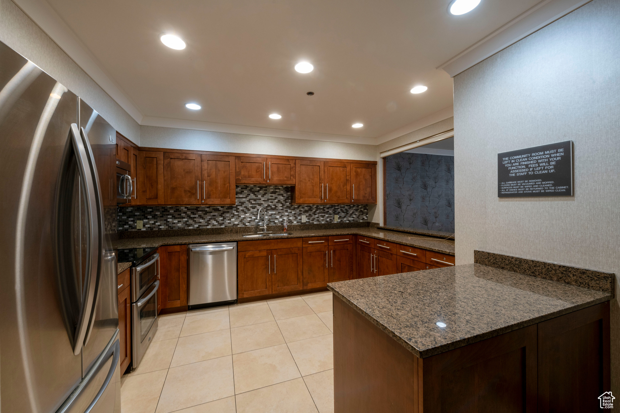 Salt Lake City, Utah, 84101, United States, 2 Bedrooms Bedrooms, ,1 BathroomBathrooms,Residential,For Sale,1897023