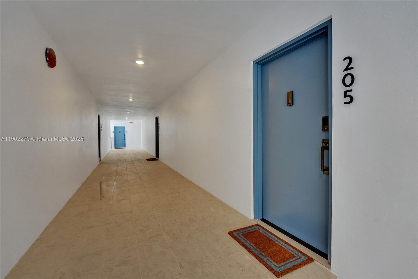 Key Biscayne, Florida, 33149, United States, 1 Bedroom Bedrooms, ,2 BathroomsBathrooms,Residential,For Sale,1971472