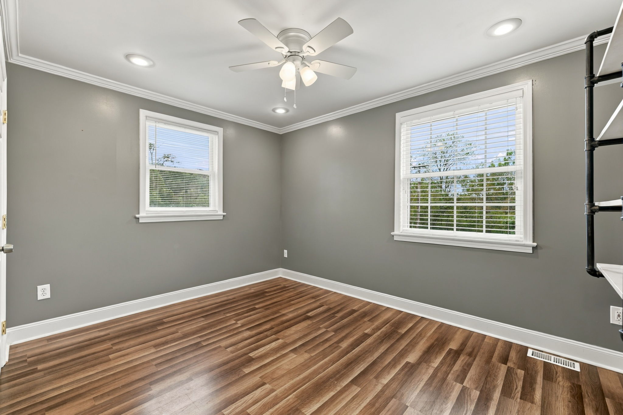  7544 Noblestown Road, McDonald, PA 15057 - 物件實景