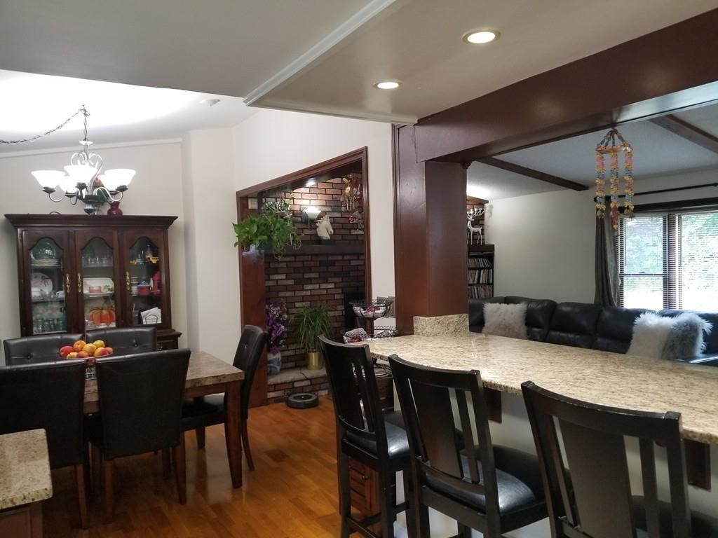 Chelmsford, Massachusetts, 01824, United States, 4 Bedrooms Bedrooms, ,3 BathroomsBathrooms,Residential,For Sale,1920536