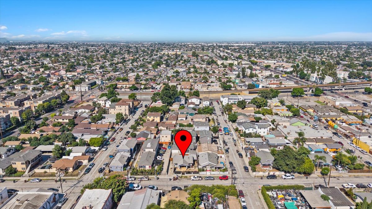 Compton, California, 90220, United States, 3 Bedrooms Bedrooms, ,2 BathroomsBathrooms,Residential,For Sale,1943002