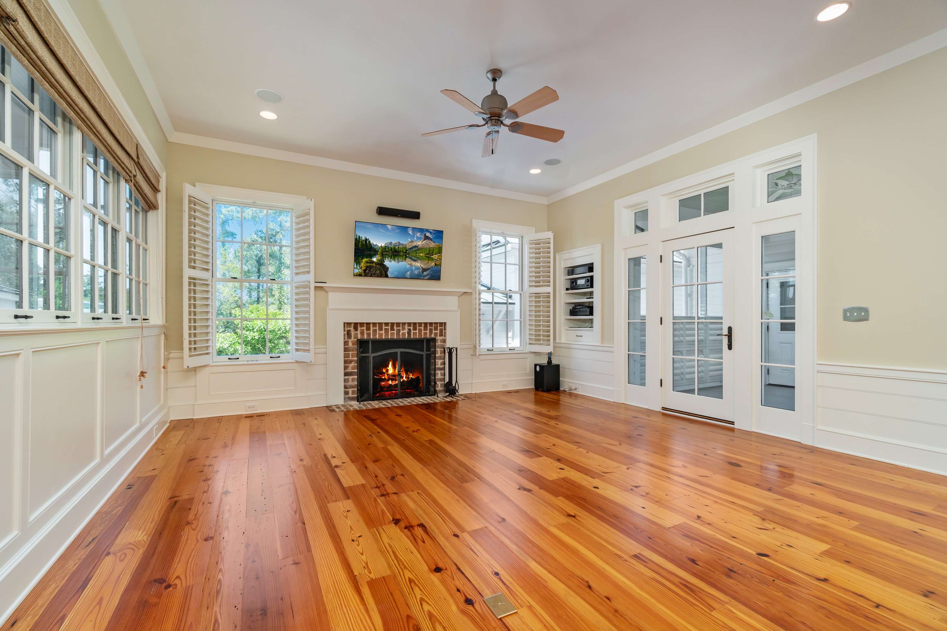 Oriental, North Carolina, 28571, United States, 3 Bedrooms Bedrooms, ,6 BathroomsBathrooms,Residential,For Sale,1825217