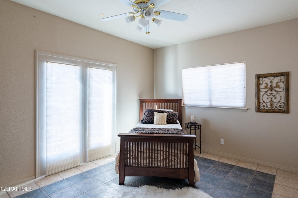 El Paso, Texas, 79912, United States, 4 Bedrooms Bedrooms, ,3 BathroomsBathrooms,Residential,For Sale,1988584