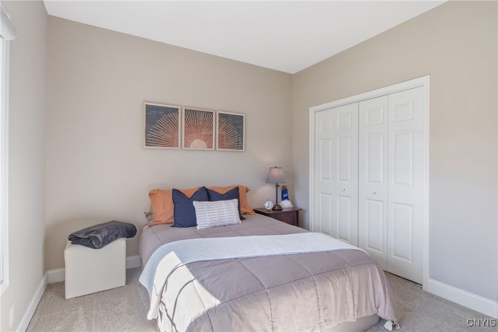 Liverpool, New York, 13090, United States, 3 Bedrooms Bedrooms, ,2 BathroomsBathrooms,Residential,For Sale,1972941