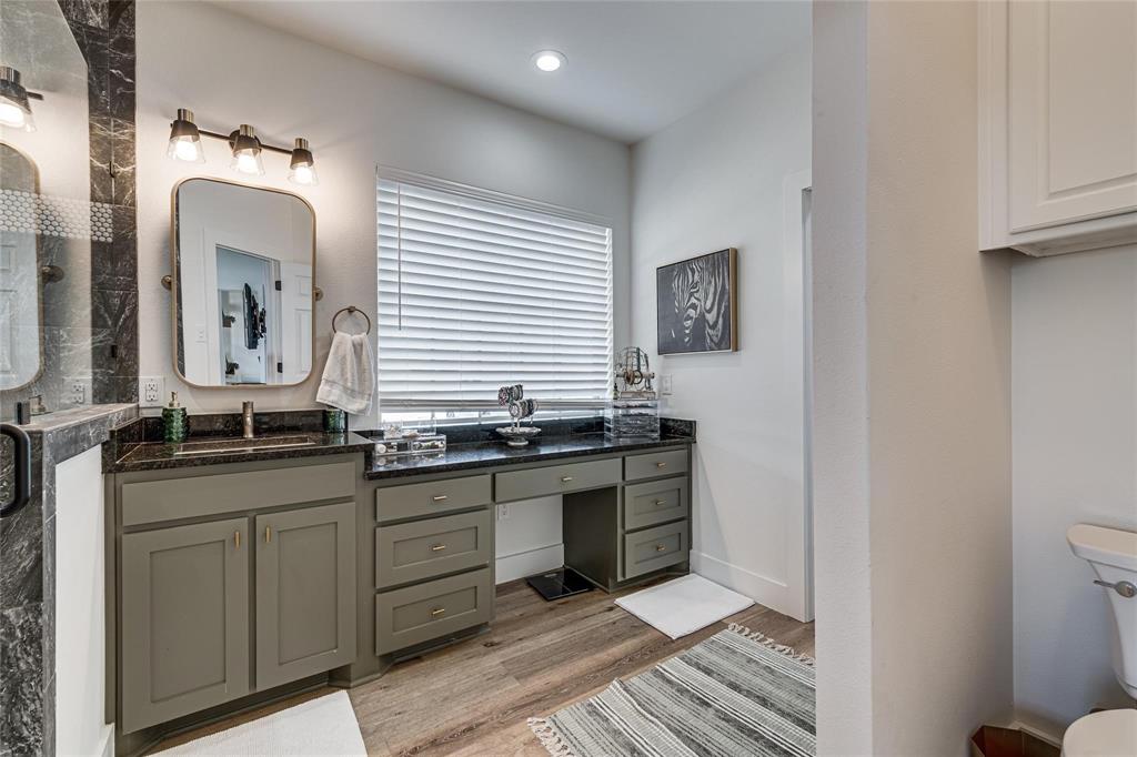 Midlothian, Texas, 76065, United States, 3 Bedrooms Bedrooms, ,3 BathroomsBathrooms,Residential,For Sale,1929128