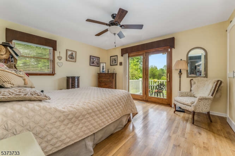 Columbia, New Jersey, 07832, United States, 3 Bedrooms Bedrooms, ,3 BathroomsBathrooms,Residential,For Sale,1977170