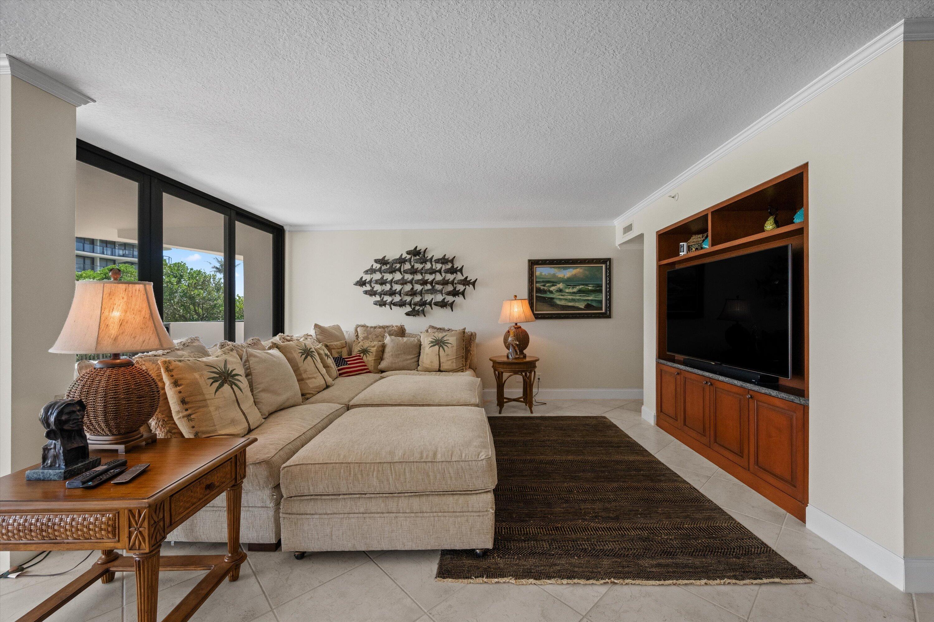  3440 S Ocean Boulevard N #104 - 物件實景