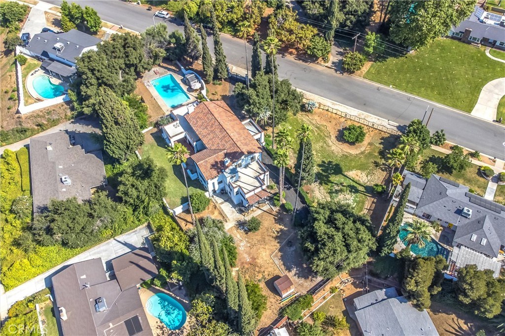 Redlands, California, 92373, United States, 5 Bedrooms Bedrooms, ,4 BathroomsBathrooms,Residential,For Sale,1982163