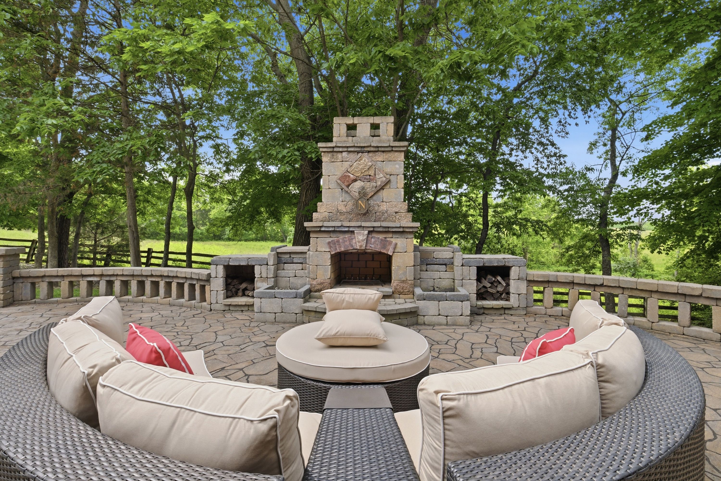  18108 Bellavista Place, Louisville, KY 40245 - 物件實景