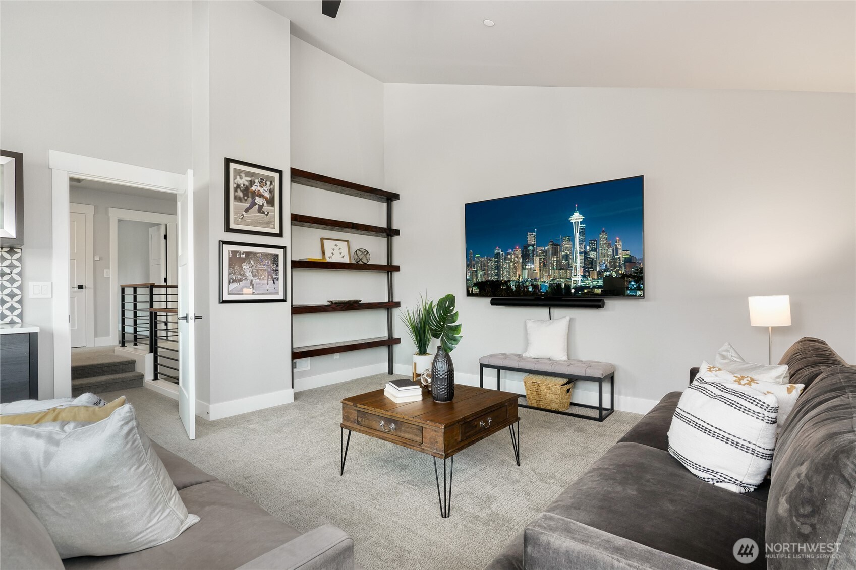 Bothell, Washington, 98021, United States, 5 Bedrooms Bedrooms, ,3 BathroomsBathrooms,Residential,For Sale,1949768