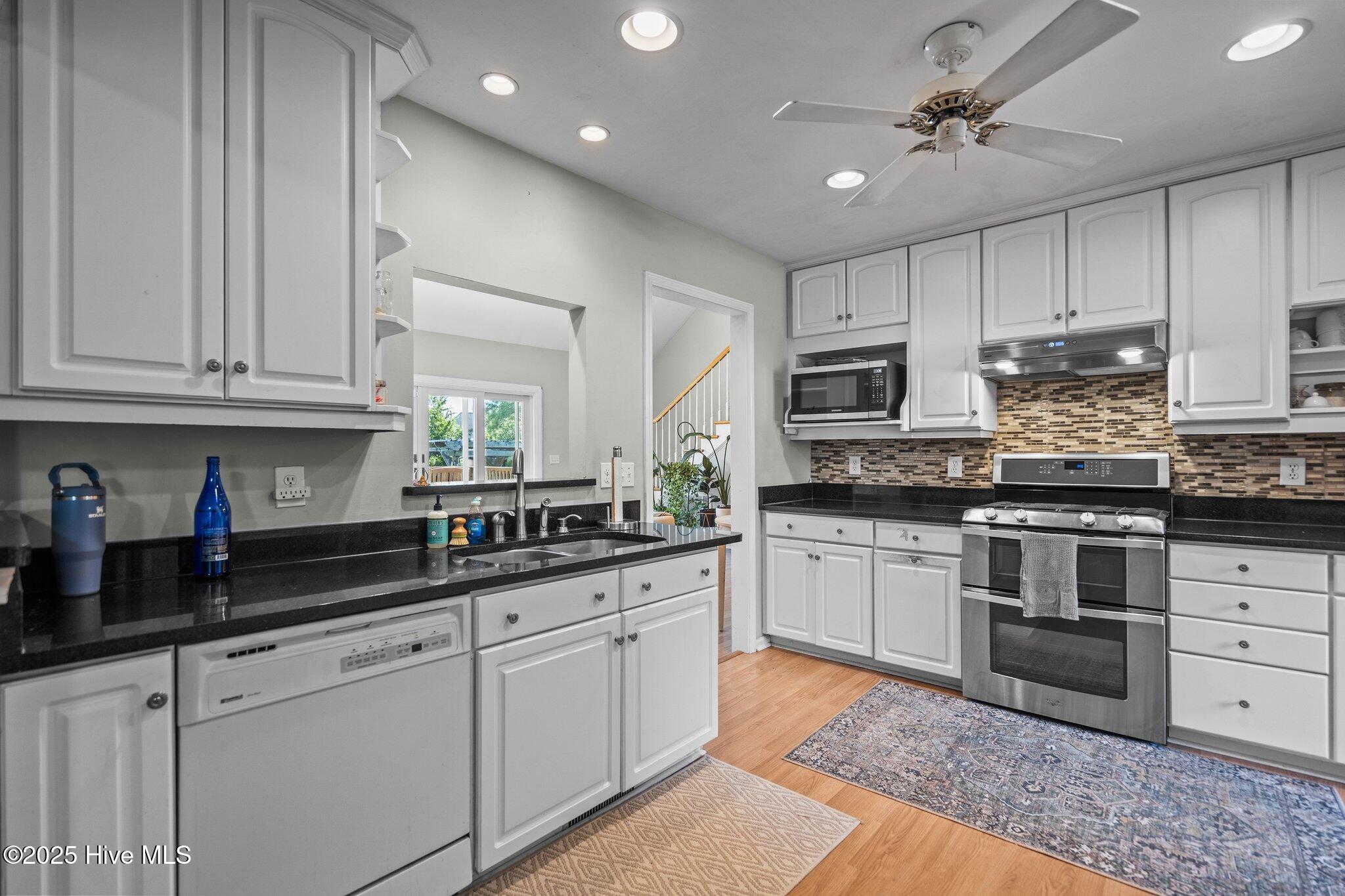Wilmington, North Carolina, 28412, United States, 4 Bedrooms Bedrooms, ,4 BathroomsBathrooms,Residential,For Sale,1936997