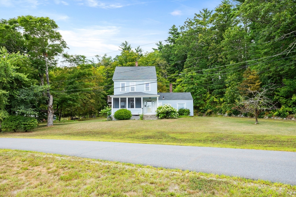 Groton, Massachusetts, 01450, United States, 3 Bedrooms Bedrooms, ,2 BathroomsBathrooms,Residential,For Sale,1983449