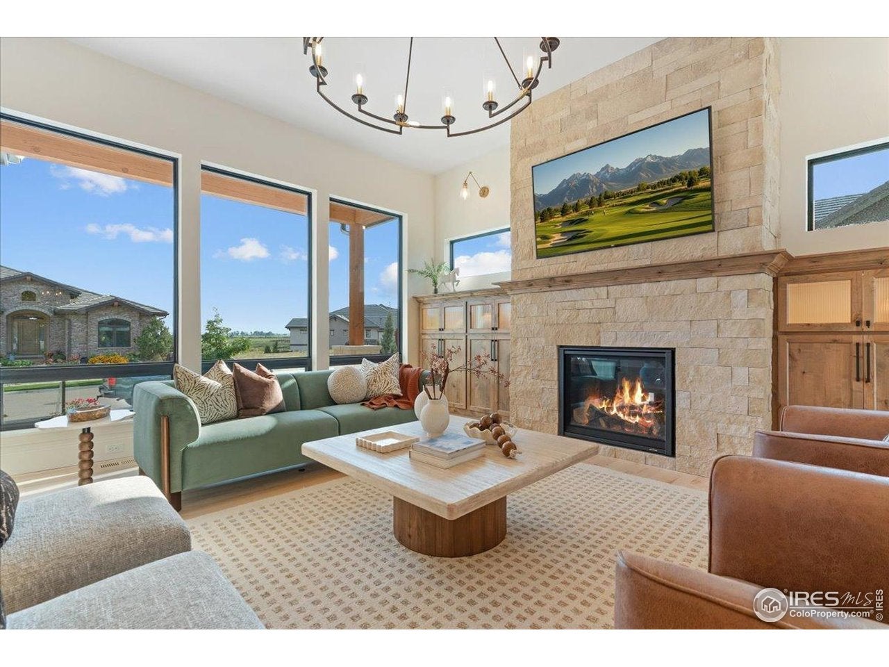 Berthoud, Colorado, 80513, United States, 4 Bedrooms Bedrooms, ,4 BathroomsBathrooms,Residential,For Sale,1910377