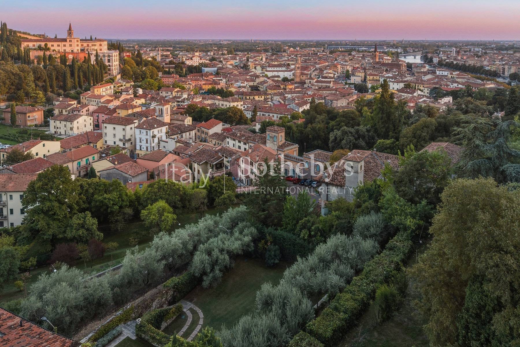  Elegant panoramic residence just steps from the Roman Theatre - 物件實景