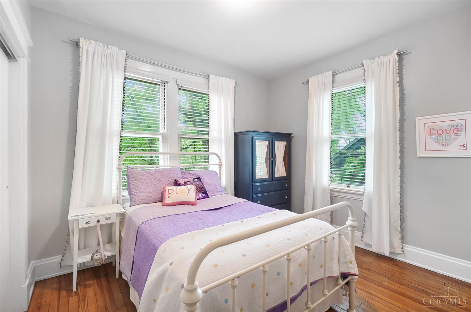 Cincinnati, Ohio, 45208, United States, 5 Bedrooms Bedrooms, ,5 BathroomsBathrooms,Residential,For Sale,1890144