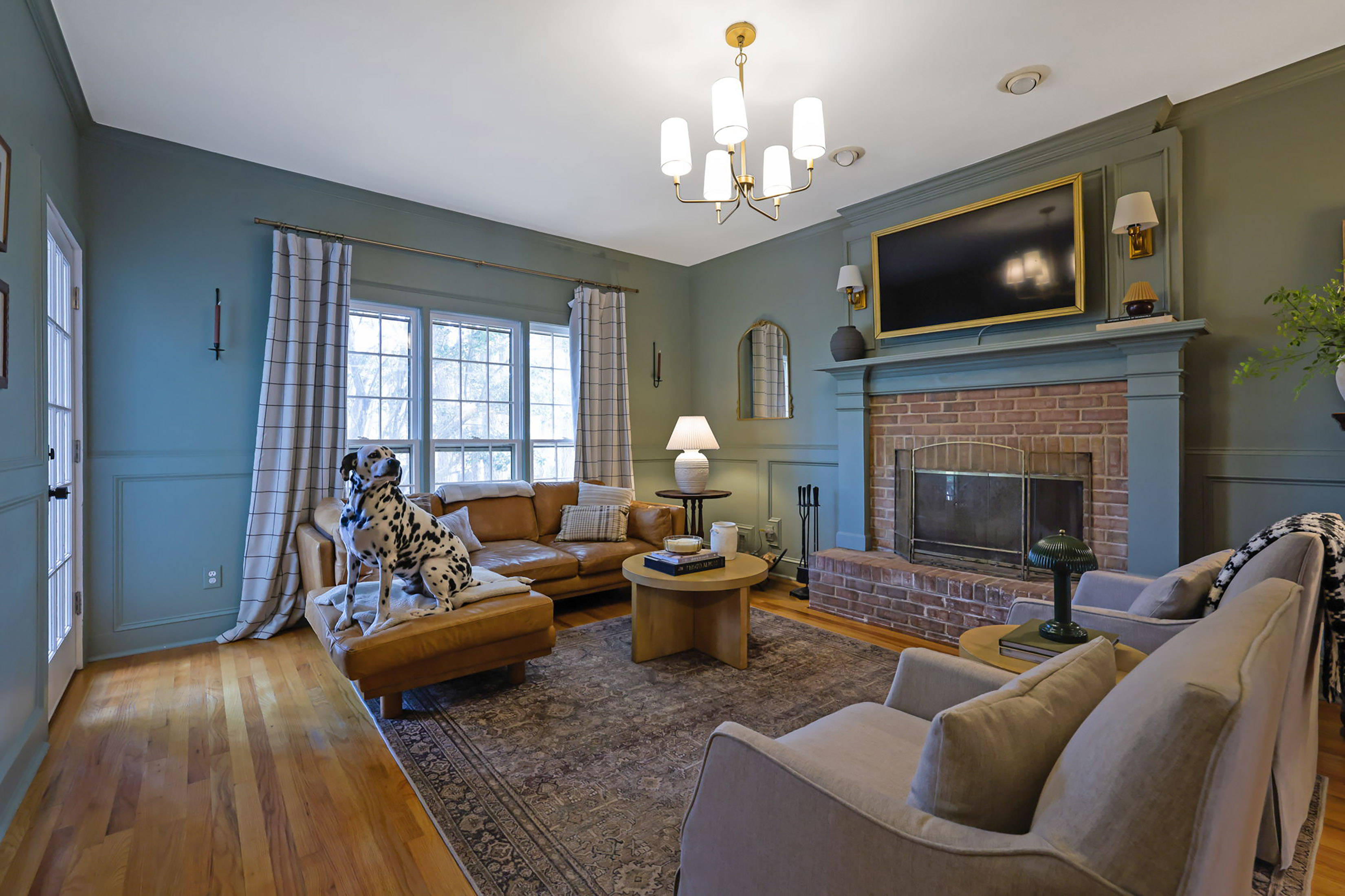  Beautifully Maintained Home Nestled Within a Quiet and Established Community - 物件實景