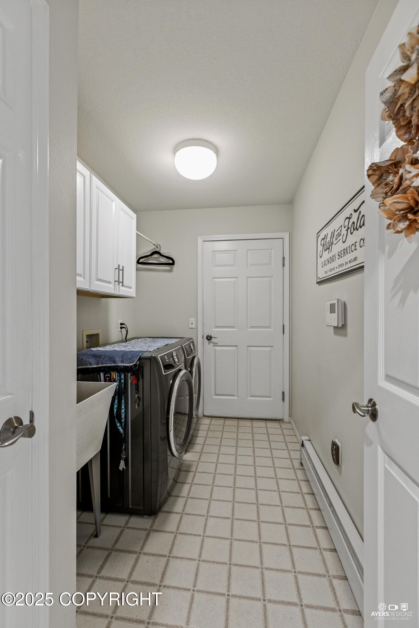 Soldotna, Alaska, 99669, United States, 4 Bedrooms Bedrooms, ,3 BathroomsBathrooms,Residential,For Sale,1981702