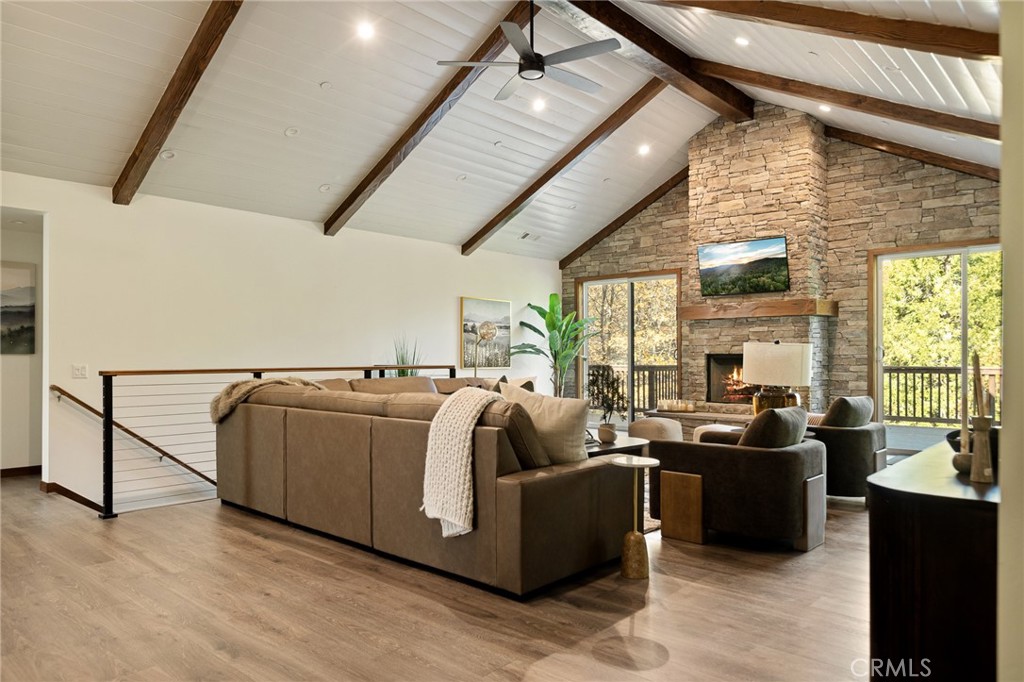 Lake Arrowhead, California, 92352, United States, 4 Bedrooms Bedrooms, ,5 BathroomsBathrooms,Residential,For Sale,1989465