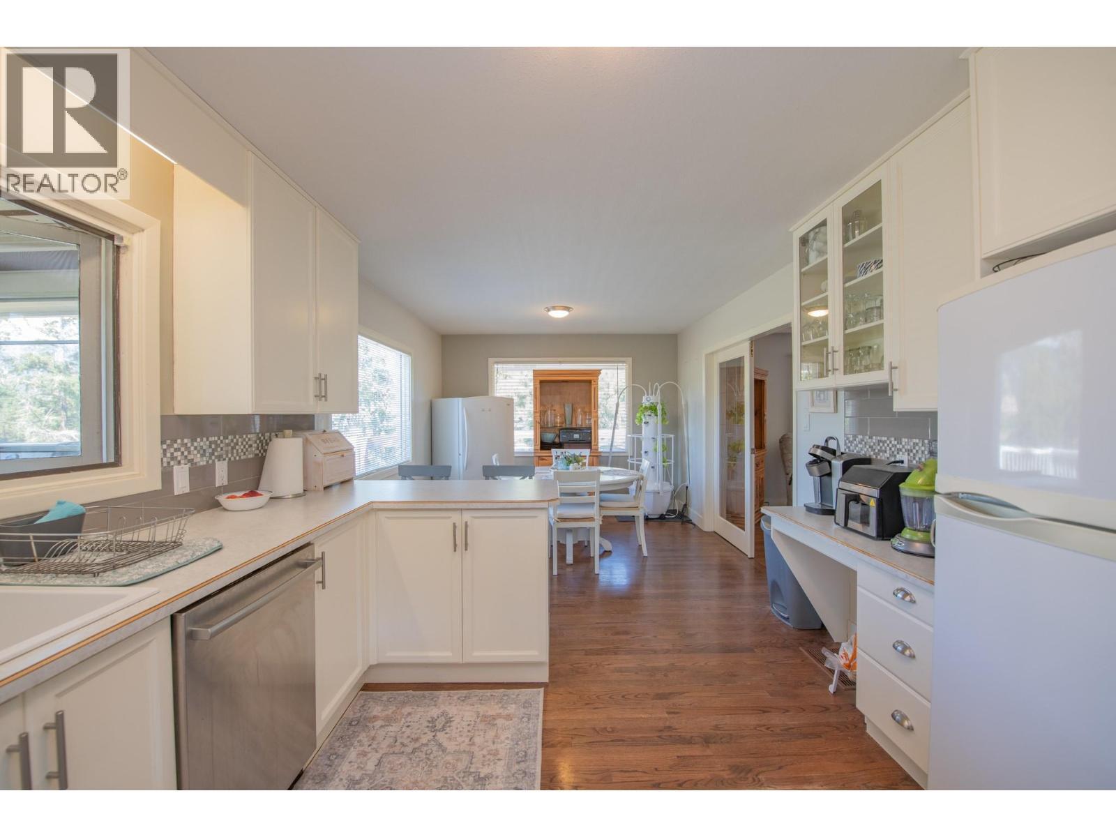 OYAMA, British Columbia, V4V 2C5, CA, 4 Bedrooms Bedrooms, ,2 BathroomsBathrooms,Residential,For Sale,1918800
