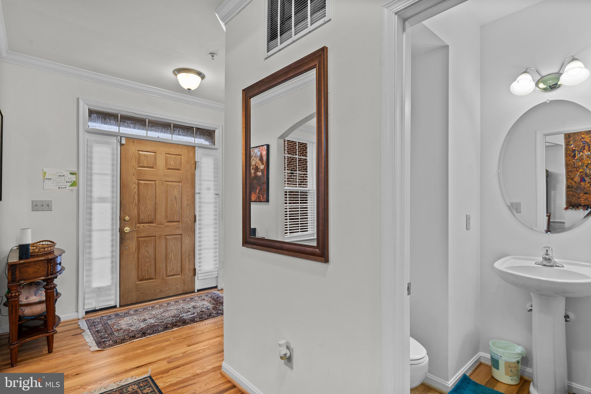 Clinton, Maryland, 20735, United States, 5 Bedrooms Bedrooms, ,4 BathroomsBathrooms,Residential,For Sale,2005759