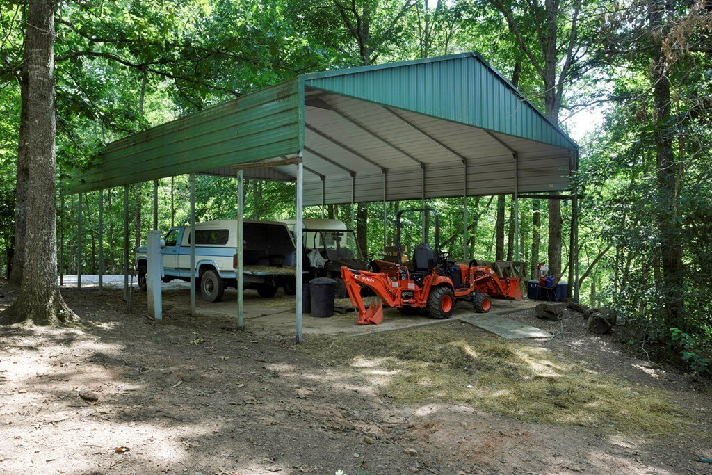Blairsville, Georgia, 30512, United States, 3 Bedrooms Bedrooms, ,3 BathroomsBathrooms,Residential,For Sale,1889630