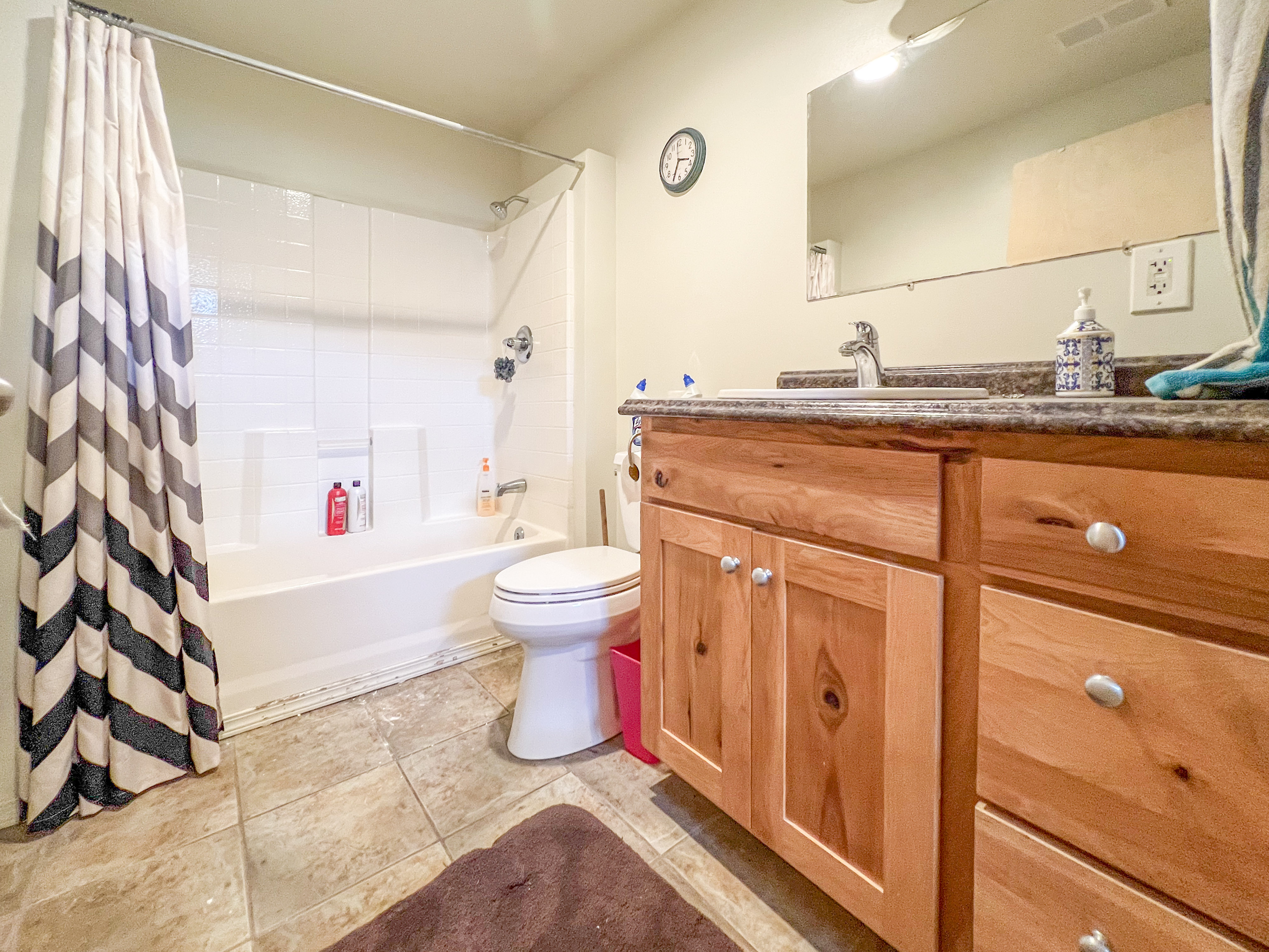 Kettle Falls, Washington, 99141, United States, 4 Bedrooms Bedrooms, ,4 BathroomsBathrooms,Residential,For Sale,1984366