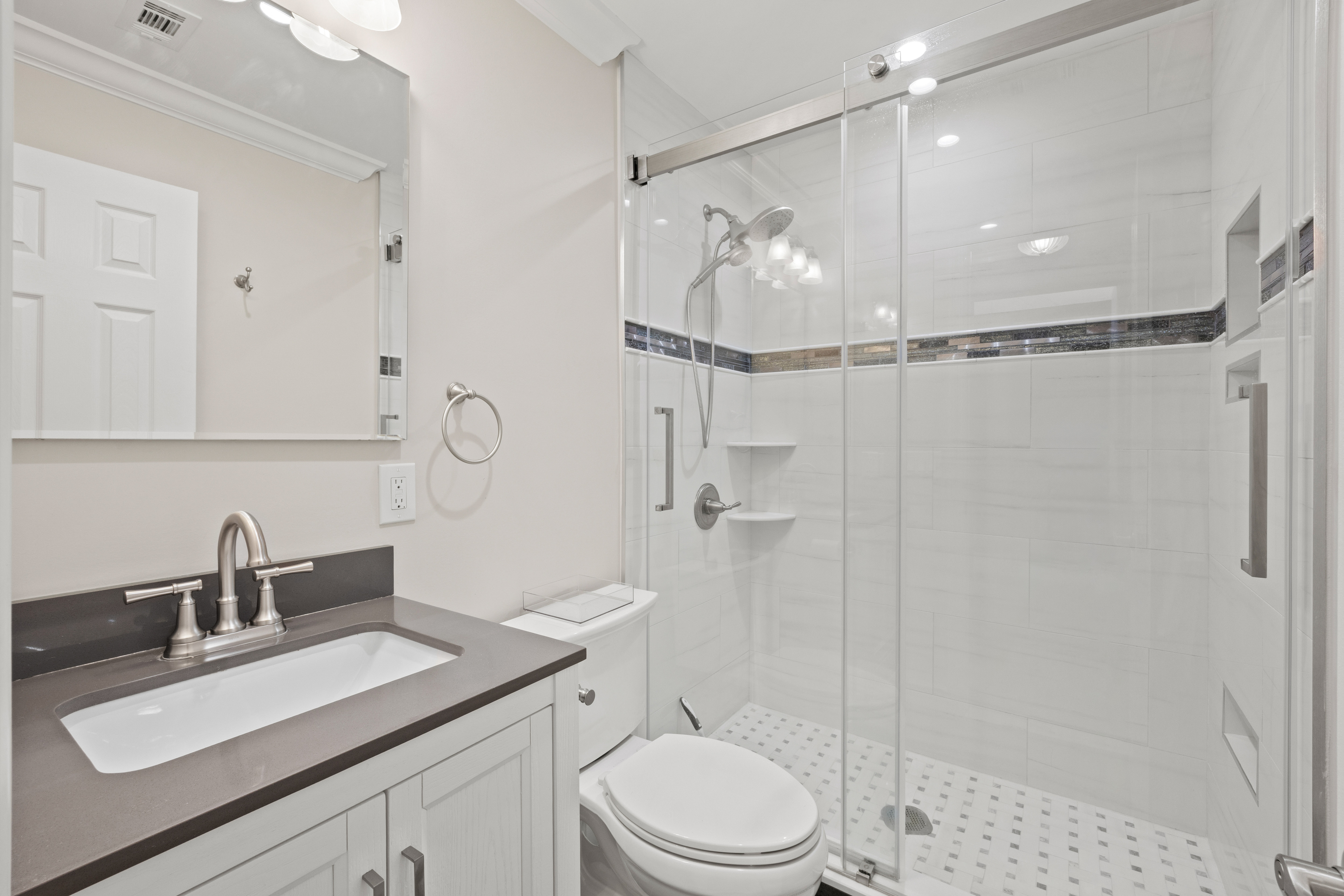  1406 Sara Circle, Port Jefferson Station, NY, 11776 - 物件實景
