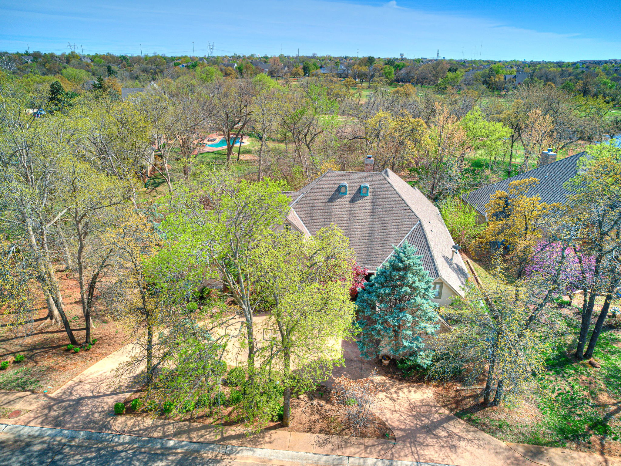 Edmond, Oklahoma, 73003, United States, 3 Bedrooms Bedrooms, ,3 BathroomsBathrooms,Residential,For Sale,1907652
