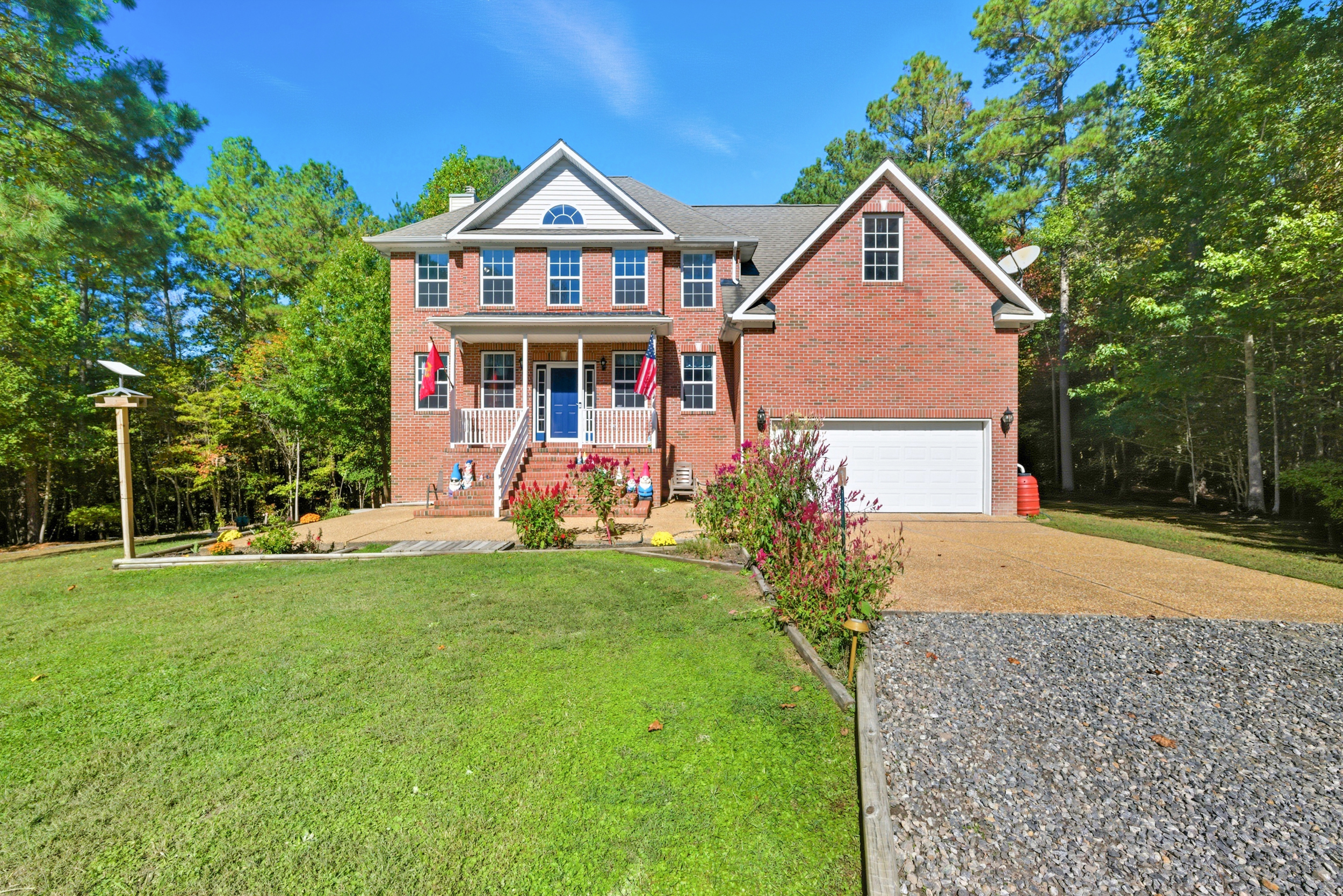 Gloucester, Virginia, 23061-5426, United States, 3 Bedrooms Bedrooms, ,4 BathroomsBathrooms,Residential,For Sale,1980192