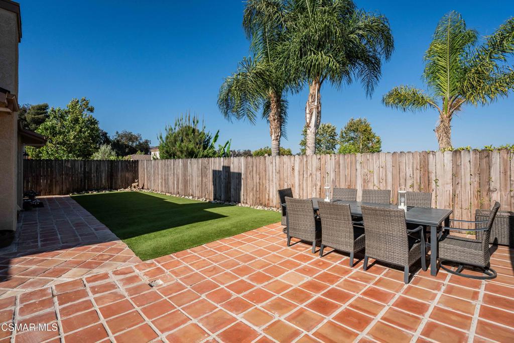 Moorpark, California, 93021, United States, 2 Bedrooms Bedrooms, ,2 BathroomsBathrooms,Residential,For Sale,1935998