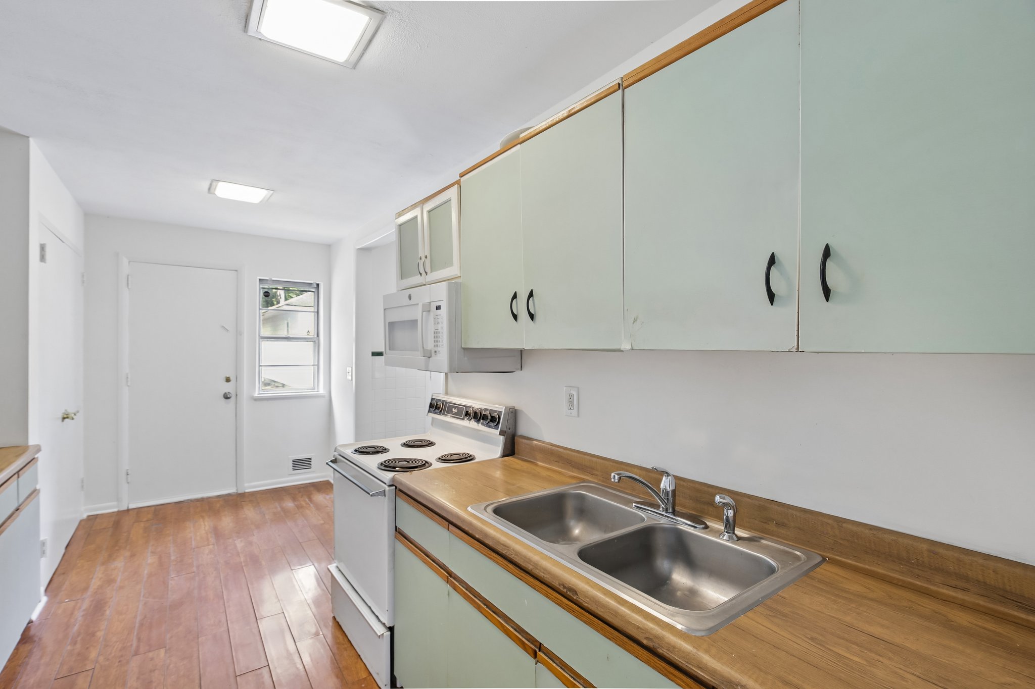  19 & 21 Lakeland Drive, Hopatcong, NJ 07843 - 物件實景