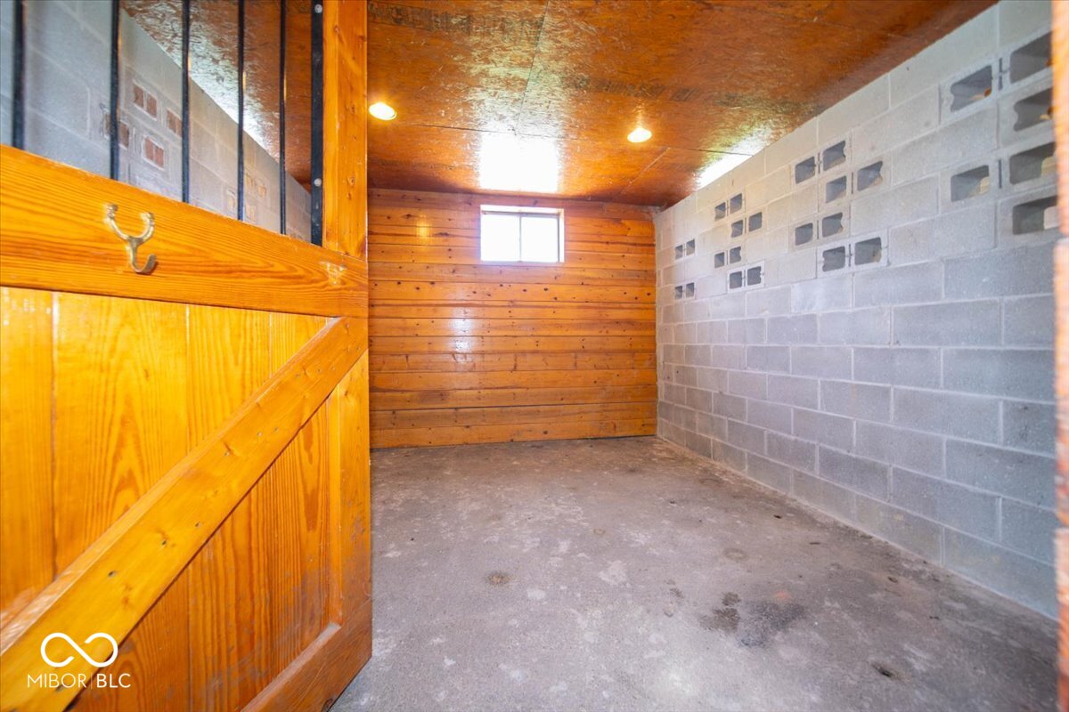 Noblesville, Indiana, 46060, United States, 4 Bedrooms Bedrooms, ,3 BathroomsBathrooms,Residential,For Sale,2048324