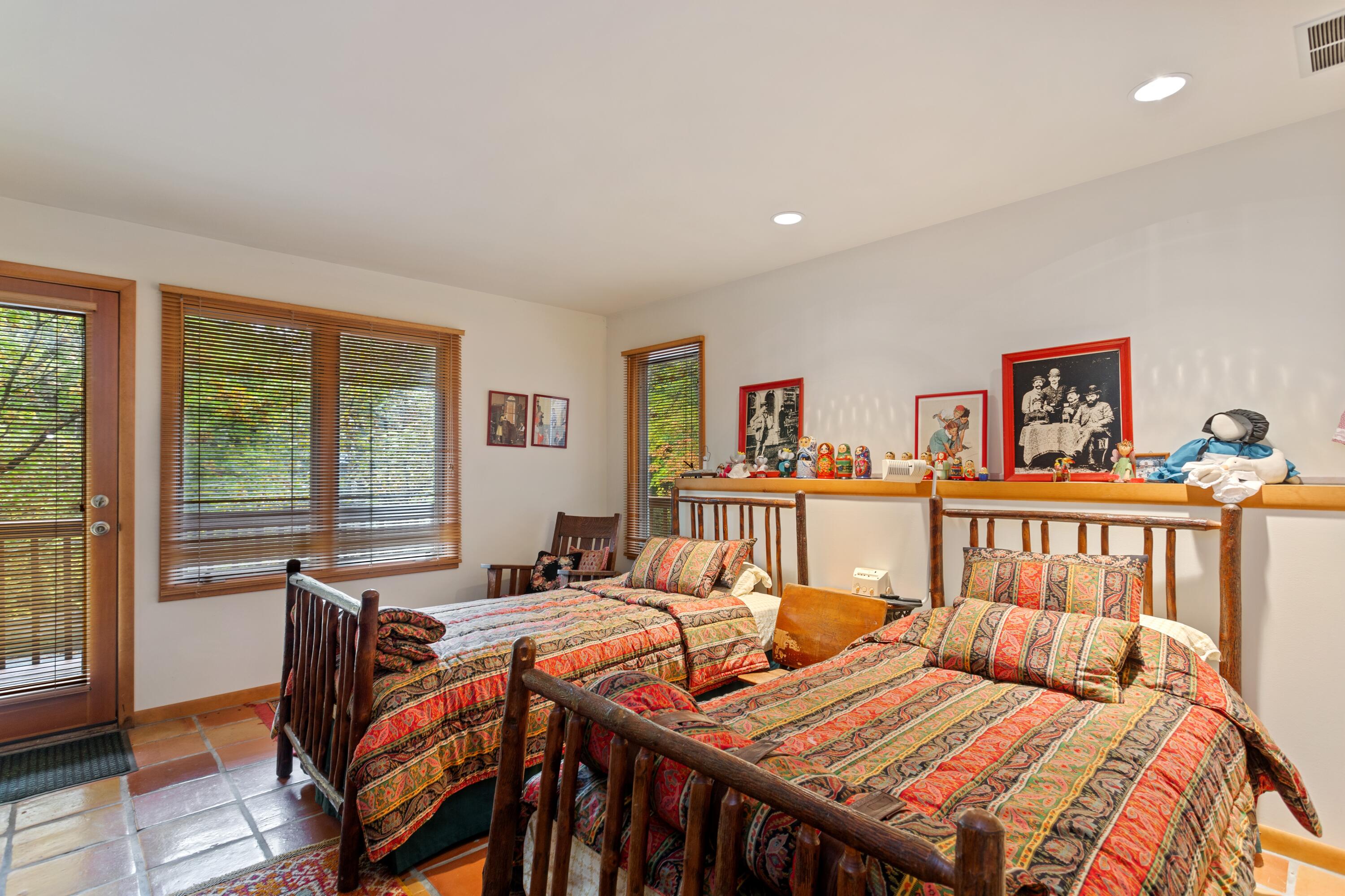 Beverly Shores, Indiana, 46301, United States, 3 Bedrooms Bedrooms, ,4 BathroomsBathrooms,Residential,For Sale,1846838