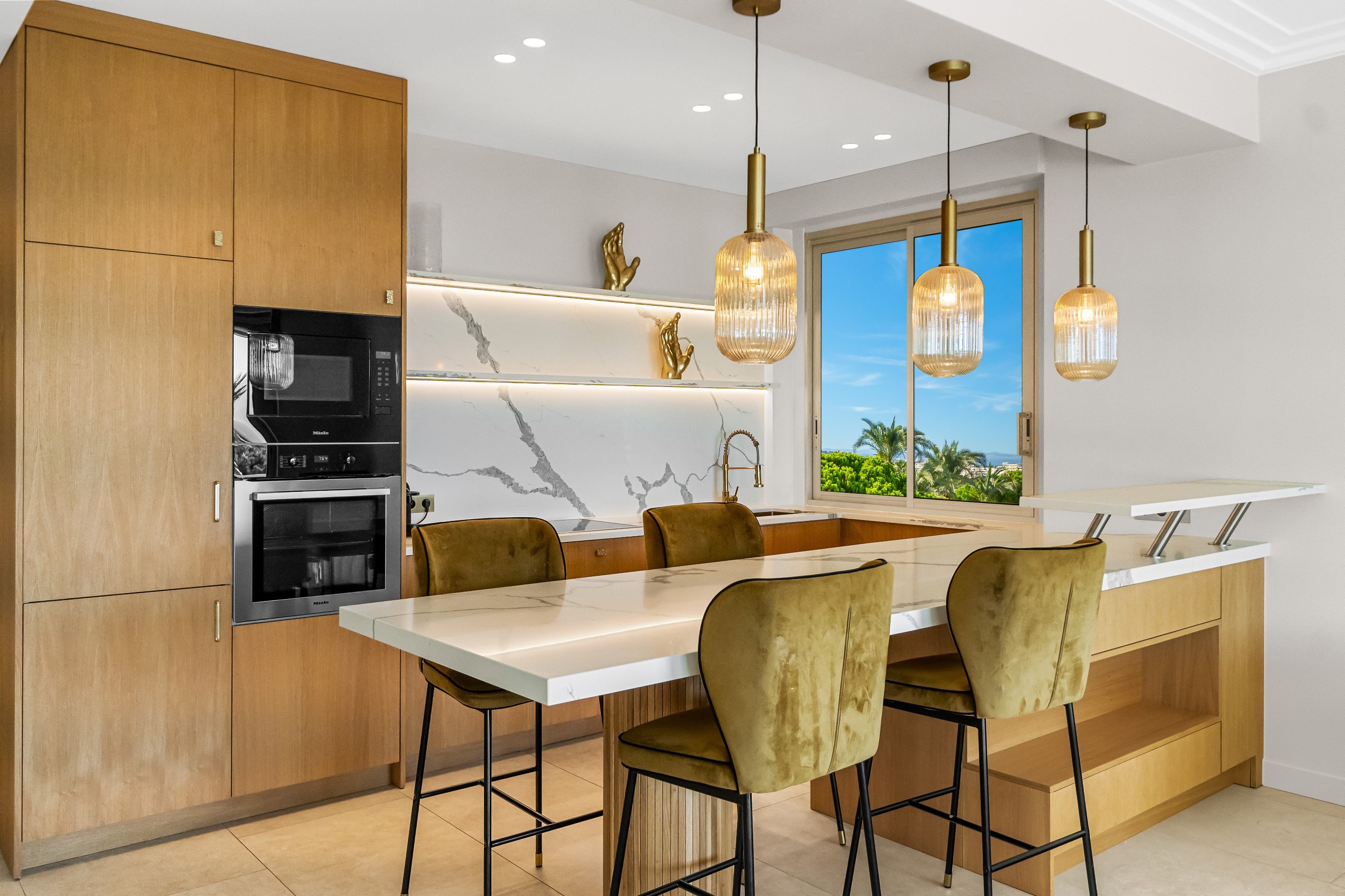  2-bedroom apartment for sale on the Croisette in Cannes, 97 sqm, terraces - 物件實景