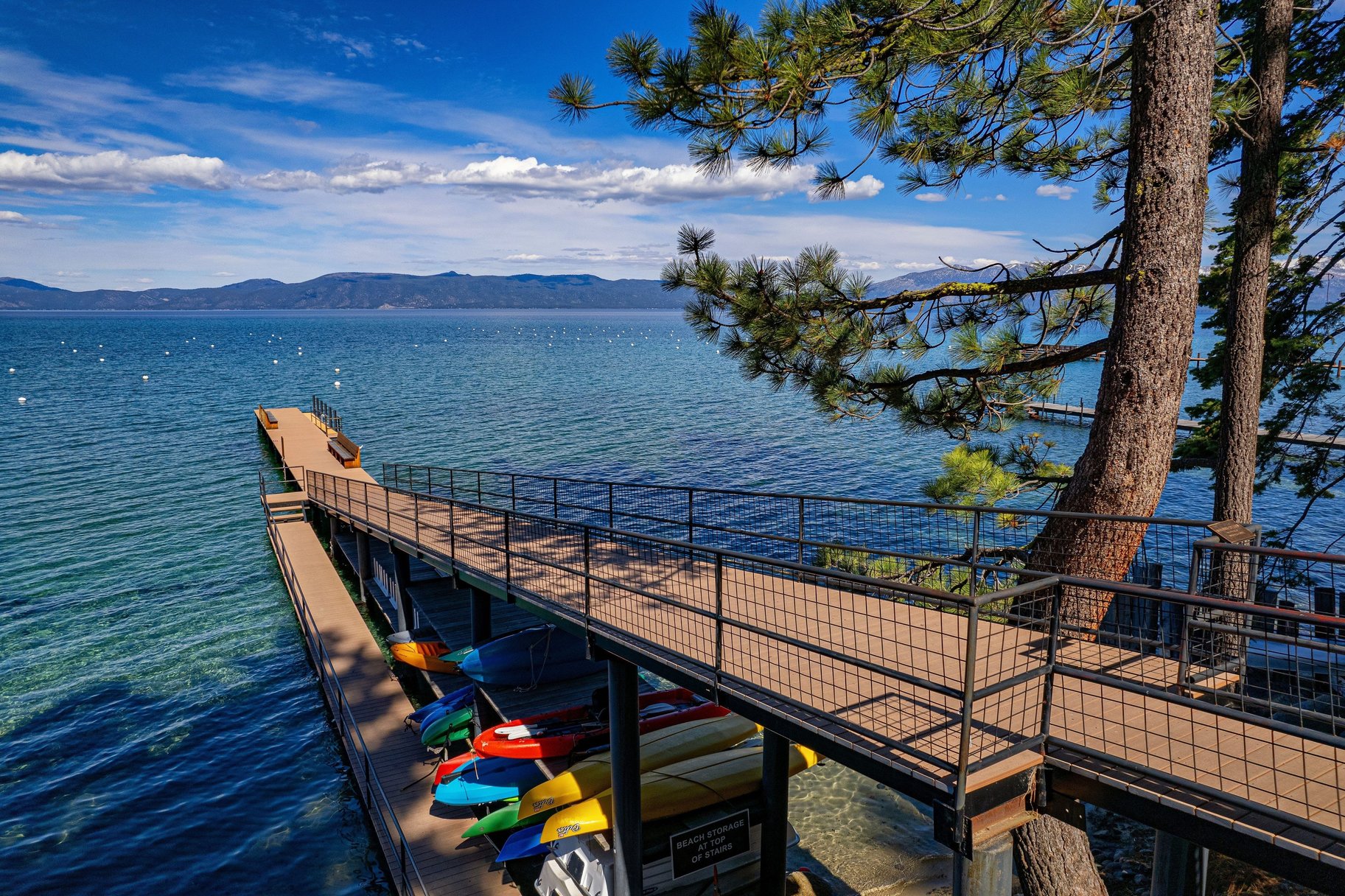  Lake Tahoe Sanctuary with HOA Pier, Beach, and Buoy Field - 物件實景
